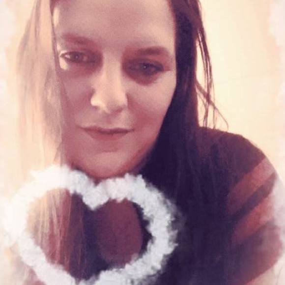 Meet your Posher, Devon - Picture 1 of 1